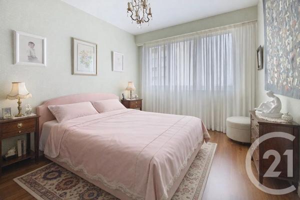 Appartement T5 à vendre  5 pièces - 119,75 m 2   CHOLET  - 49