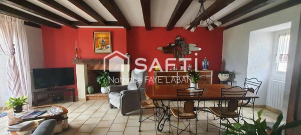 Maison 4 chambres avec hangar et garages