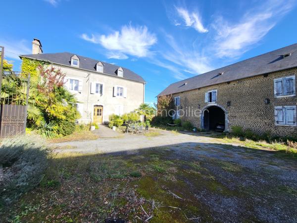 Corps de ferme de 250 m²