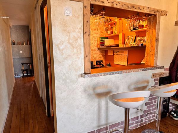 Appartement 4 pièces 90 m² Centre-ville de Lons-le-Saunier Dernier étage