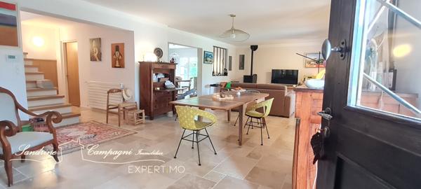 MAISON de charme, 5 chambres, située à 2 pas du centre ville