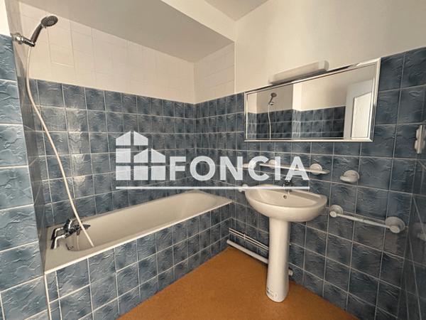 Location Appartement 4 pièces 85.48 m² - 2 A 18 RUE MARCEL VARDELLE Limoges 87000