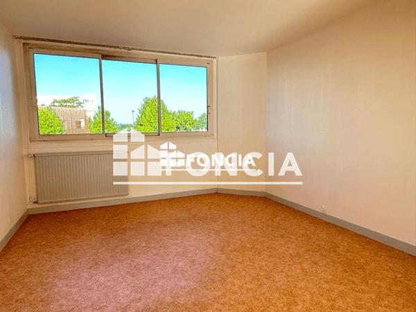 Location Appartement 4 pièces 85.48 m² - 2 A 18 RUE MARCEL VARDELLE Limoges 87000