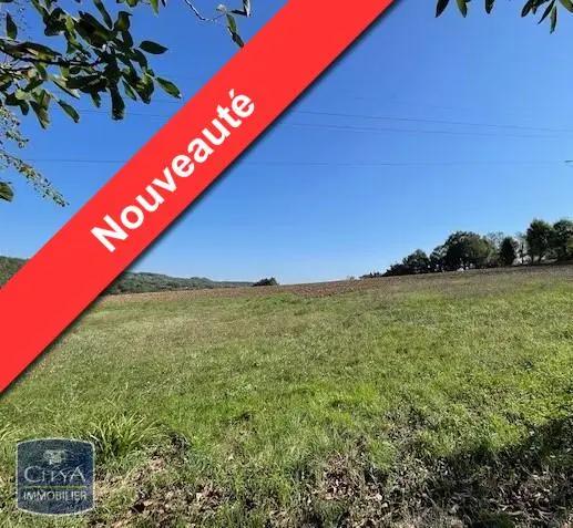 Terrain à vendre 3718m²