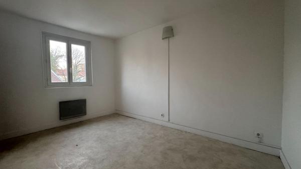 À vendre : Appartement 2 pièces à LIVRY GARGAN