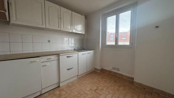 À vendre : Appartement 2 pièces à LIVRY GARGAN