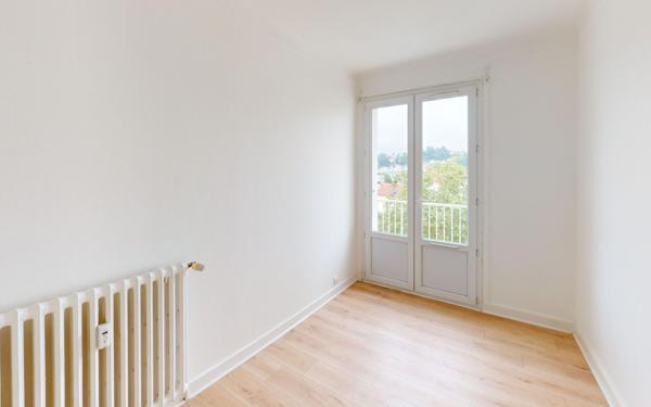 Appartement à vendre    3 pièces • 63,67 m2 Saint-Étienne