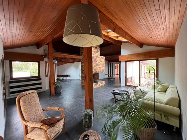 Villa D'architecte OPPORTUNITÉ EXCEPTIONNELLE - NOUVEAU PRIX