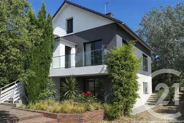 Maison à vendre  5 pièces - 143,30 m 2   PORNIC  - 44