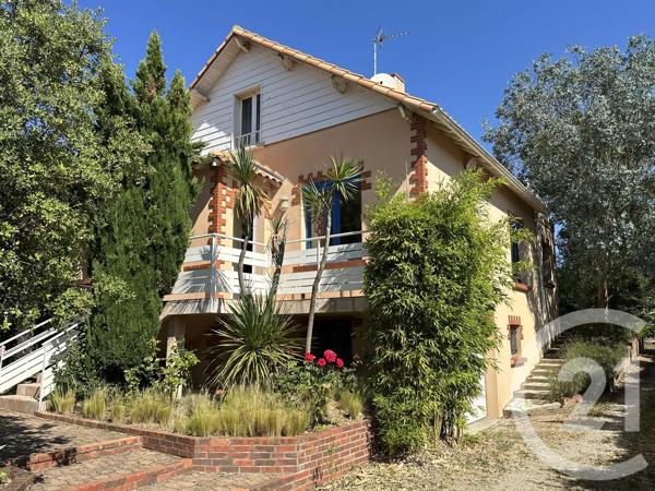 Maison à vendre  5 pièces - 143,30 m 2   PORNIC  - 44