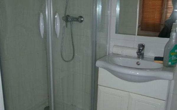 Appartement à louer    1 pièce • 17,60 m2 Issy-les-Moulineaux