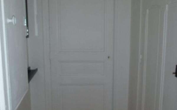 Appartement à louer    1 pièce • 17,60 m2 Issy-les-Moulineaux