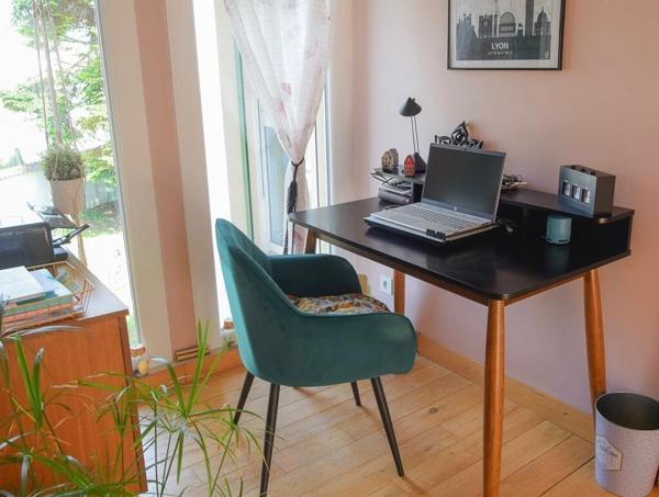 Maison Familiale d'Exception de 210 m², Parc et Garage Double