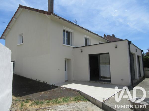 Maison à vendre 5 pièces 100 m² Moncoutant-sur-Sèvre