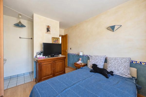 Maison
         6 pièces
        - 131 m² Exclusivité 495 000 €*