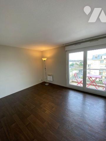IDEAL INVESTISSEUR MERIGNAC RESIDENCE LES CONVIVIALES Prox Pellegrin / Tram et gare
Superbe T1...