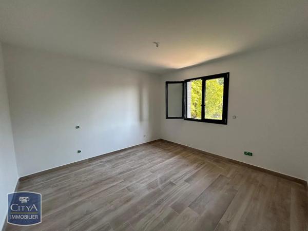 Maison à louer 4 pièces 107.68m² Bourg-en-Bresse (01000)