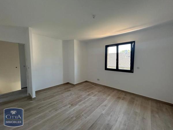 Maison à louer 4 pièces 107.68m² Bourg-en-Bresse (01000)