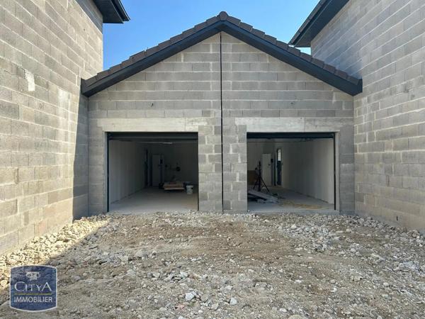 Maison à louer 4 pièces 107.68m² Bourg-en-Bresse (01000)