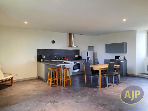 Appartement à louer Montils : 3 pièces, 82m² avec 2 chambre(s) à 635€ - AJP Immobilier Pons