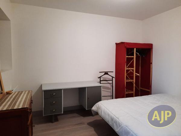 Appartement à louer Montils : 3 pièces, 82m² avec 2 chambre(s) à 635€ - AJP Immobilier Pons