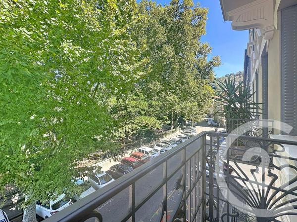 Appartement F5 à vendre  5 pièces - 148,60 m 2   VIENNE  - 38