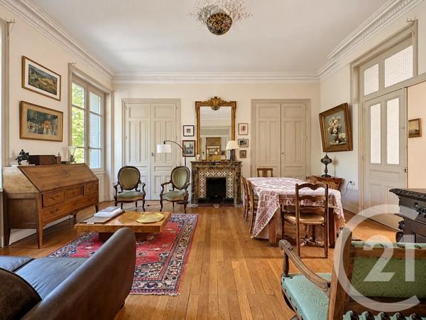 Appartement F5 à vendre  5 pièces - 148,60 m 2   VIENNE  - 38