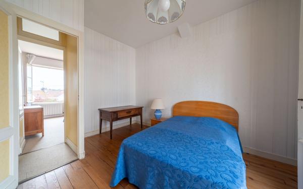 Maison à vendre    5 pièces • 150 m2 Arcachon