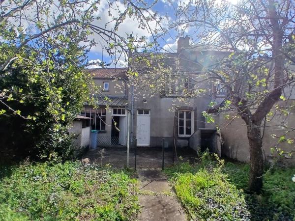 Vente Maison de village 7 pièces 150 m2 à Toury