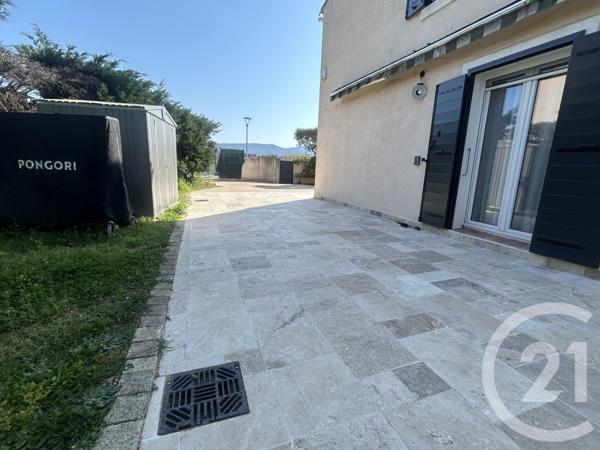 Maison à vendre  6 pièces - 110 m2 COGOLIN - 83