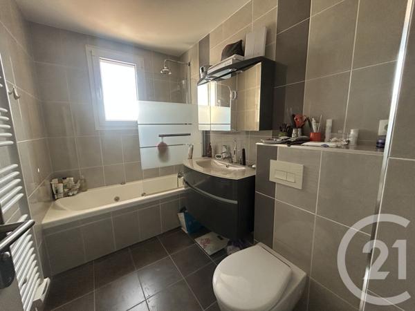 Maison à vendre  6 pièces - 110 m2 COGOLIN - 83