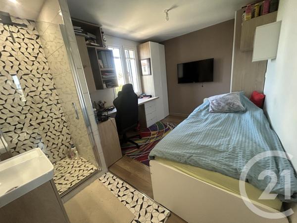 Maison à vendre  6 pièces - 110 m2 COGOLIN - 83