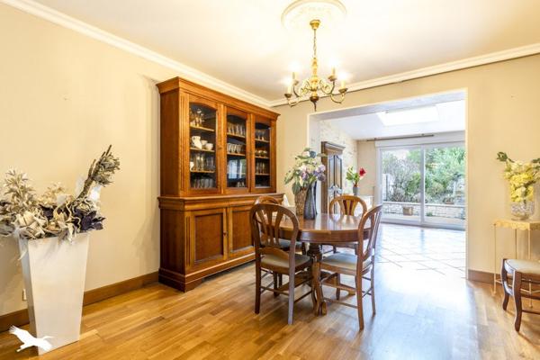 Maison à vendre 173 314 € Déols 5 p 133 m² DPE C