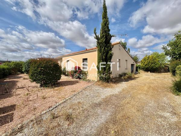 PAVILLON 3 CHAMBRES + GARAGE A LA CRECHE