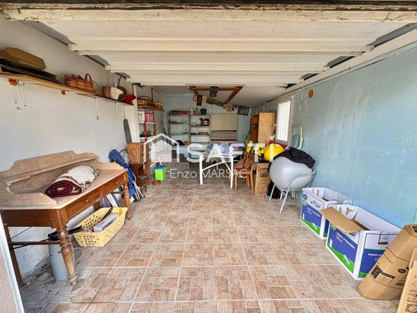 PAVILLON 3 CHAMBRES + GARAGE A LA CRECHE
