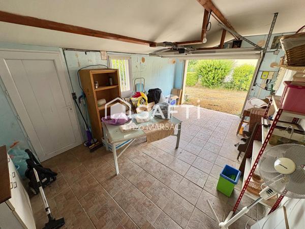 PAVILLON 3 CHAMBRES + GARAGE A LA CRECHE