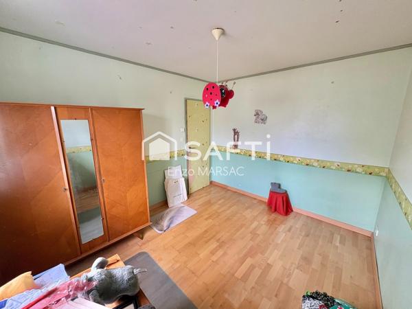 PAVILLON 3 CHAMBRES + GARAGE A LA CRECHE