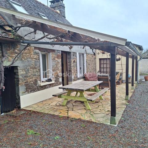 Maison de village de 80 m²