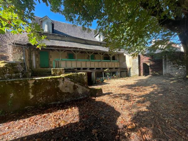 Achat - Propriété | Propriété Assier 46320 13 pièces 330 m 2 1210 m 2