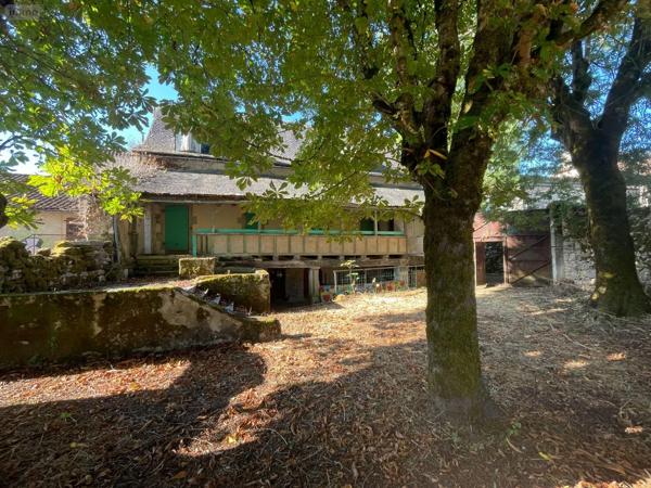Achat - Propriété | Propriété Assier 46320 13 pièces 330 m 2 1210 m 2