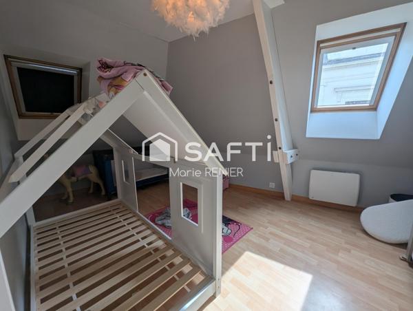 IMMEUBLE DE RAPPORT – CENTRE-VILLE DE DURTAL