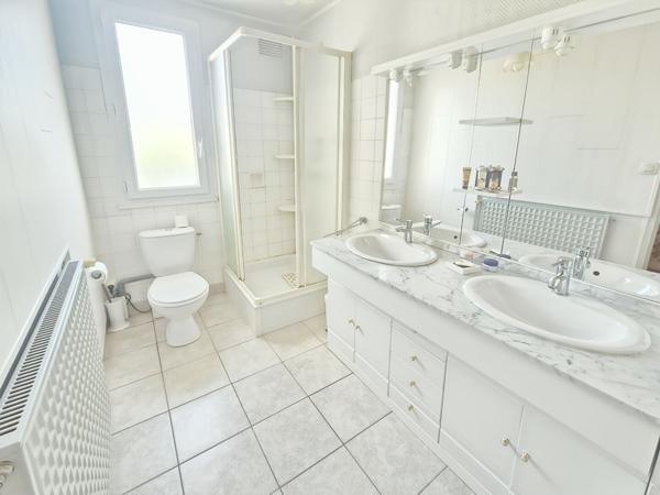 Maison 3 chambres + garage