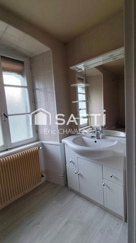 Deux appartements et garage, belle rentabilité