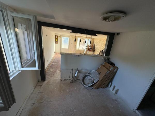 Lisieux F4 3 chambres 76 m2  70 % de travaux réalisés