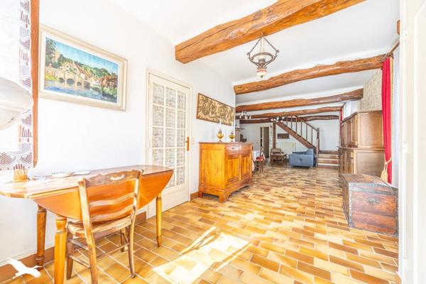 Maison à vendre |  Surgères |  5 pièces | 150 m²