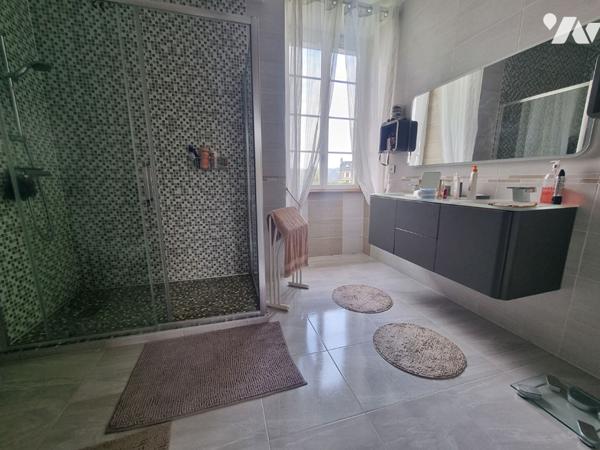 Maison Isigny Le Buat - 10 minutes d'AVRANCHES