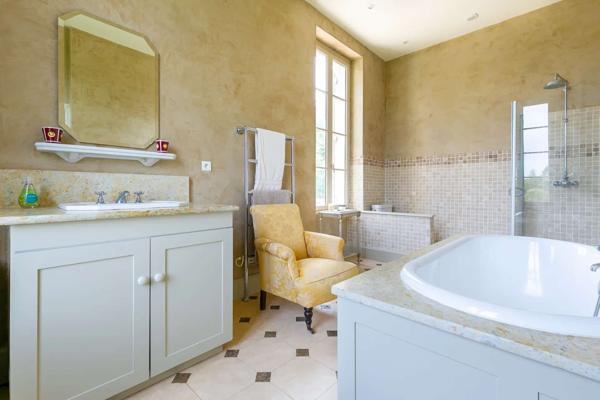 Vente Superbe Château à vendre près de Lectoure dans Le Gers 1hr 20 Toulouse