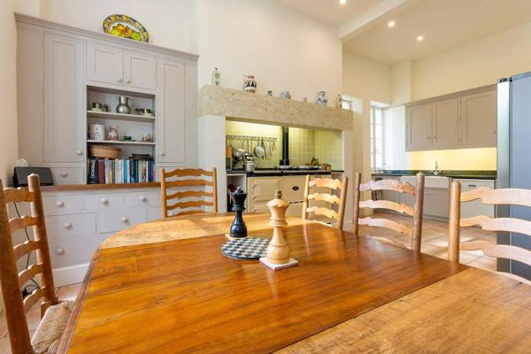 Vente Superbe Château à vendre près de Lectoure dans Le Gers 1hr 20 Toulouse