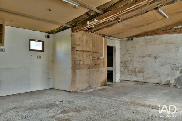 Atelier à vendre 156 m² Le Mesnil-Saint-Firmin