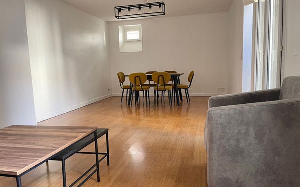 Appartement à louer    2 pièces •  Paris 11